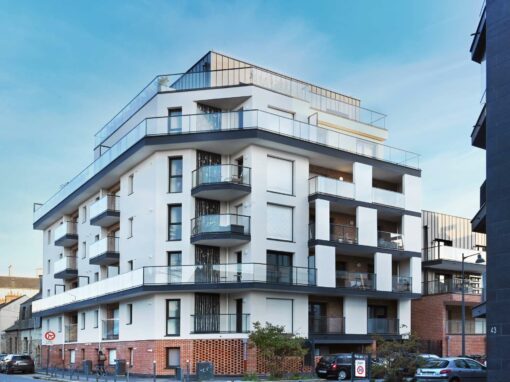 PATIO VOLTAIRE, Construction de logements collectifs